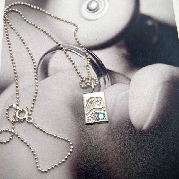 Kanagawa Wave Necklace